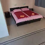 Cserke Gyöngye Apartman *
