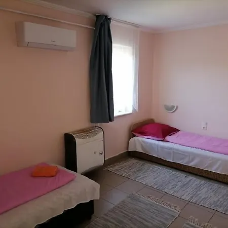 Apartman Cserke Gyöngye *