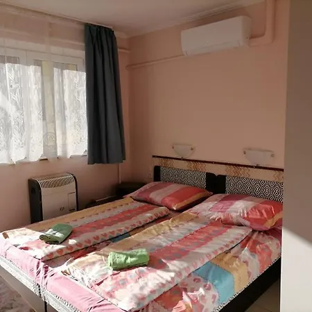Cserke Gyoengye Apartment Cserkeszolo